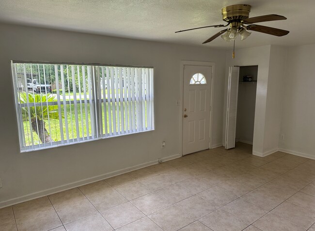 1902 Azalea Ave in Winter Park, FL - Building Photo - Building Photo