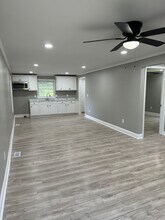 0001 Dallas Bessemer City Hwy in Bessemer City, NC - Foto de edificio - Building Photo