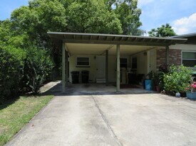 5311 Davisson Ave in Orlando, FL - Building Photo