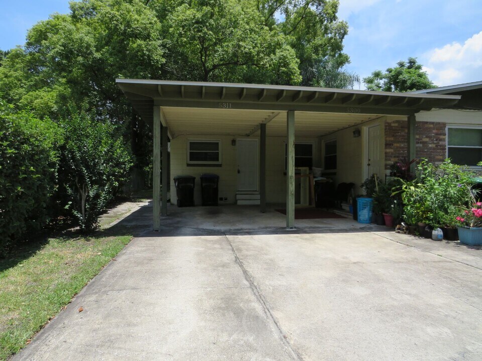 5311 Davisson Ave in Orlando, FL - Building Photo