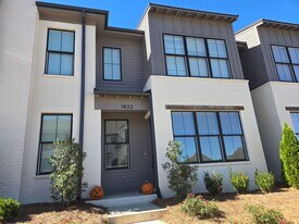 1833 Reserve Loop in Oxford, MS - Building Photo