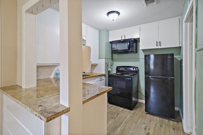 property at 946 Milam St