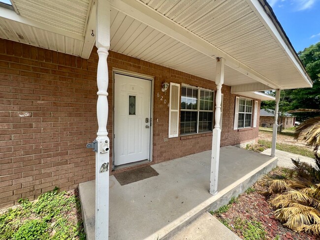 property at 6204 Silver Oak Dr