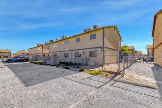 4762 Cessna Ave in Las Vegas, NV - Building Photo - Building Photo