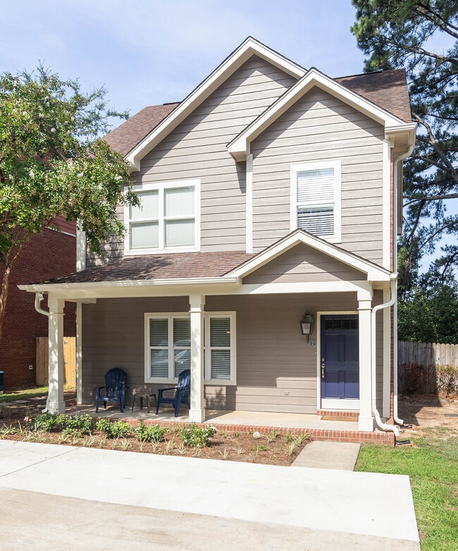 property at 2 Aspen Dr