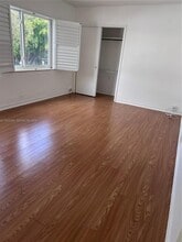 9920 Collins Ave in Bal Harbour, FL - Building Photo - Building Photo