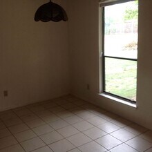 1907 Castle Gate Cir in San Marcos, TX - Building Photo - Building Photo