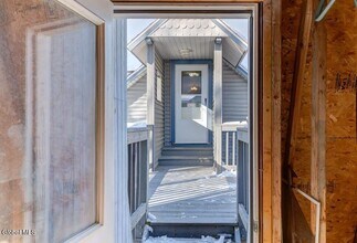 1346 Van Antwerp Rd in Niskayuna, NY - Building Photo - Building Photo