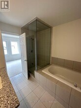 2617 Magdalen Path in Oshawa, ON - Building Photo - Building Photo