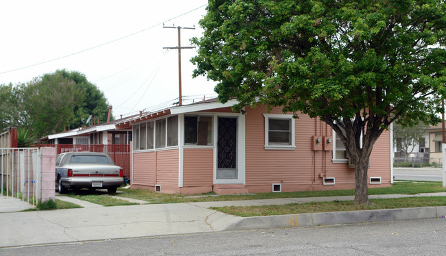 1007-1025 W 2nd St in San Bernardino, CA - Building Photo - Building Photo