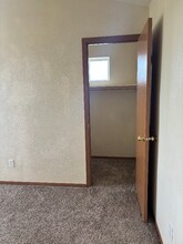 6005 Chapel Hill Blvd in Pasco, WA - Building Photo - Building Photo