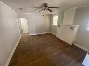 565 Chestnut Dr in Jacksonville, FL - Building Photo - Building Photo