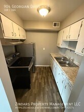 904 Georgian Dr in Danville, IL - Building Photo - Building Photo