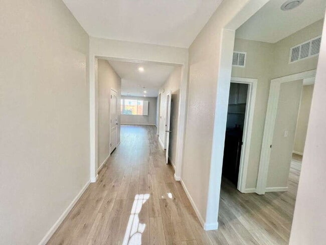 436 Rose St in Vacaville, CA - Building Photo - Building Photo