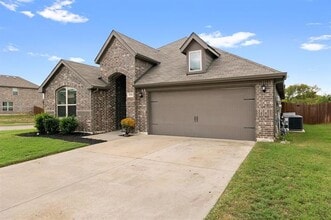 5725 Broad Bay Ln in Fort Worth, TX - Building Photo - Building Photo