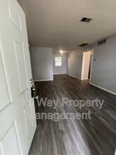 2134 N Minnesota St in Wichita, KS - Building Photo - Building Photo