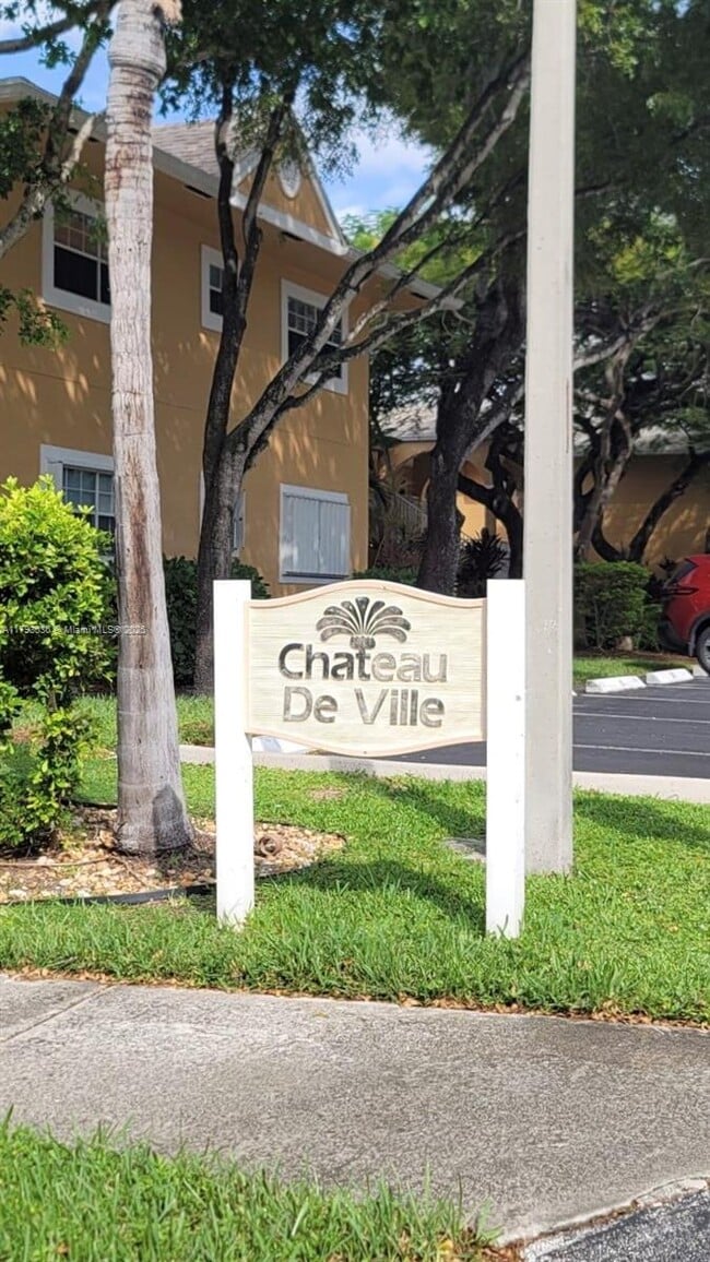 property at 421 SE 10th St
