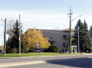 Gardenia Apartments in Hamilton, ON - Building Photo - Building Photo