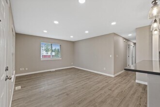 980 N Townsend Loop in Post Falls, ID - Building Photo - Building Photo