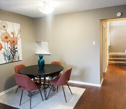 Sturbridge in Little Rock, AR - Building Photo - Building Photo