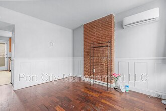 811 Mangold St in Baltimore, MD - Building Photo - Building Photo