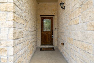 24314 Hill Creek Falls in Tomball, TX - Building Photo - Building Photo