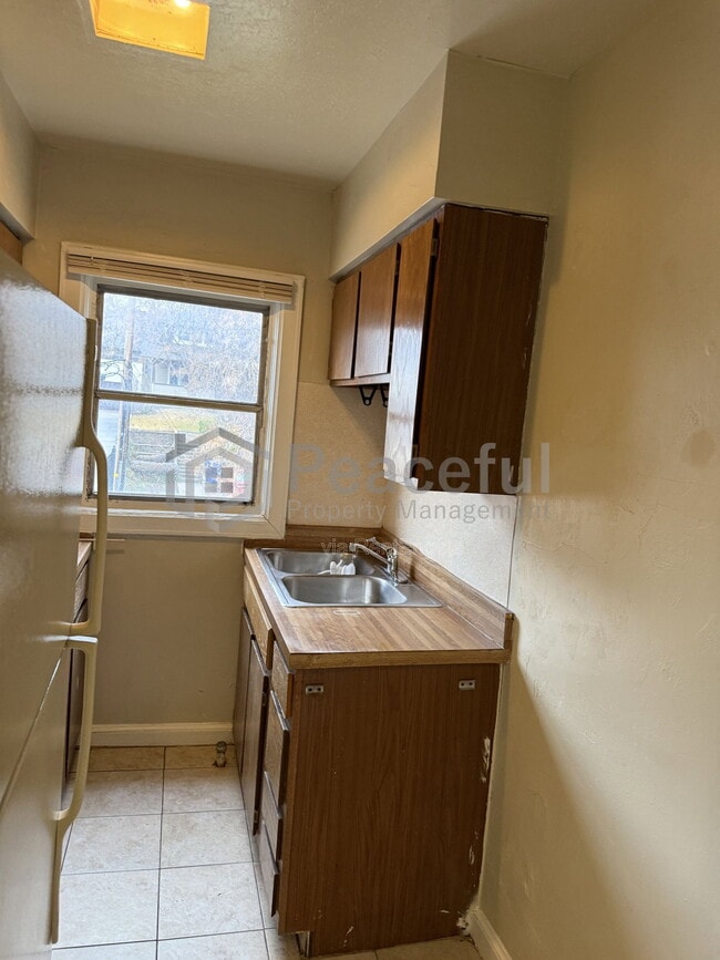 property at 417 Wall St