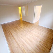 72-38 Yellowstone Blvd in Queens, NY - Building Photo - Building Photo