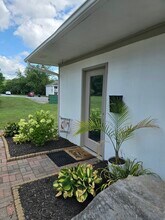 Century Square Apartments in Bristol, TN - Building Photo - Building Photo