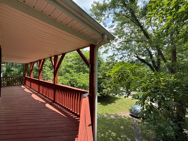 property at 5 Sterling Roberts Way