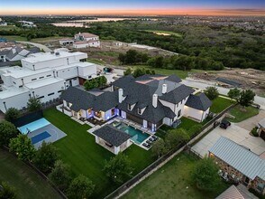 3925 Balfour Ct in Frisco, TX - Building Photo - Building Photo