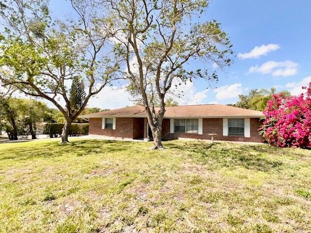 32 Sanford Ave in Debary, FL - Building Photo - Building Photo