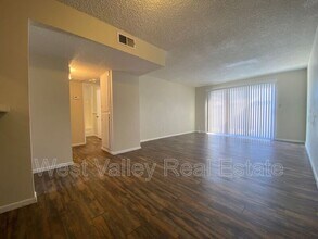 712 4th St in Taft, CA - Building Photo - Building Photo