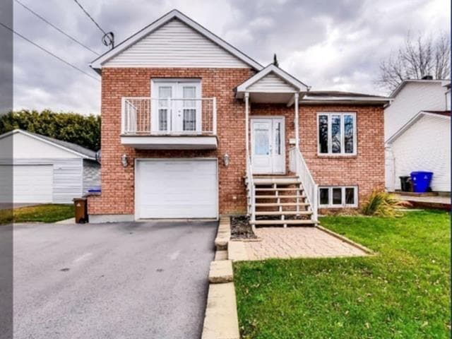 property at 508 Av. du Cheval-Blanc