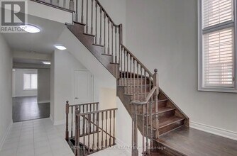 707 Harry Douglas St in Newmarket, ON - Building Photo - Building Photo