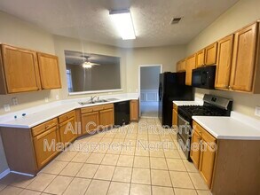 183 Weatherstone Dr in Woodstock, GA - Building Photo - Building Photo