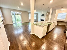 23119 NE Sockeye St in Wood Village, OR - Building Photo