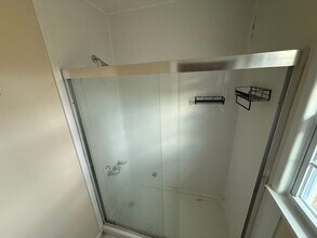 633 Milan Rd E in Charlotte, NC - Building Photo - Building Photo