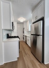 1873 Veteran Ave in Los Angeles, CA - Building Photo - Interior Photo