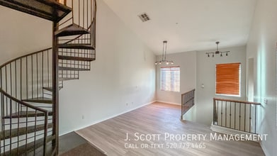 746 N Laguna Dr in Gilbert, AZ - Building Photo - Building Photo