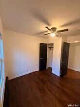 8 Eddy Rd in Montville, CT - Building Photo - Building Photo