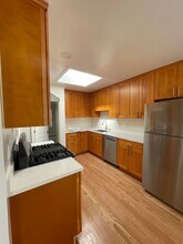 412-414 E St in Colma, CA - Building Photo - Building Photo