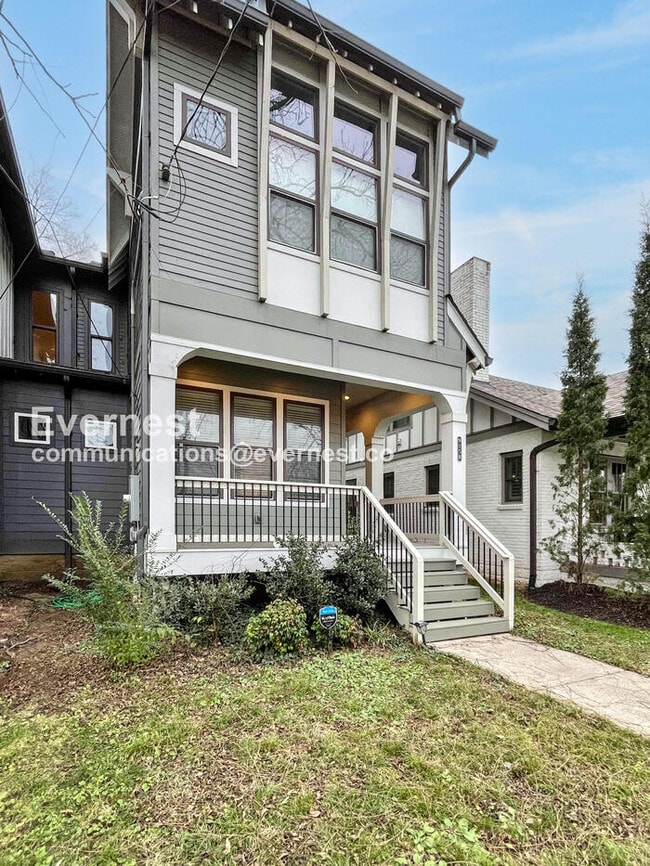 915B Caruthers Ave in Nashville, TN - Building Photo - Building Photo