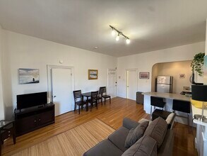 668 Tremont St, Unit 7 in Boston, MA - Building Photo - Building Photo