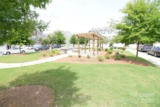 12120 Ardrey Park Dr in Charlotte, NC - Building Photo - Building Photo