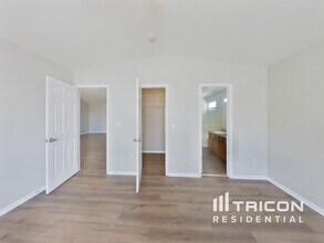 1115 Legend Oak Dr in Fountain, CO - Building Photo - Building Photo