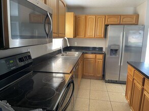 736 Platypus Ct in Kissimmee, FL - Foto de edificio - Building Photo
