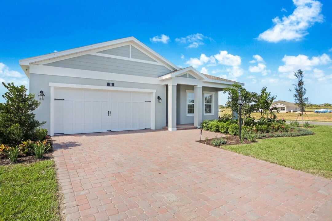81 White Pelican Ln in Sebastian, FL - Building Photo