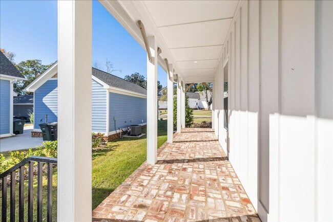 4072 Biltmore Ave in Tallahassee, FL - Building Photo - Building Photo