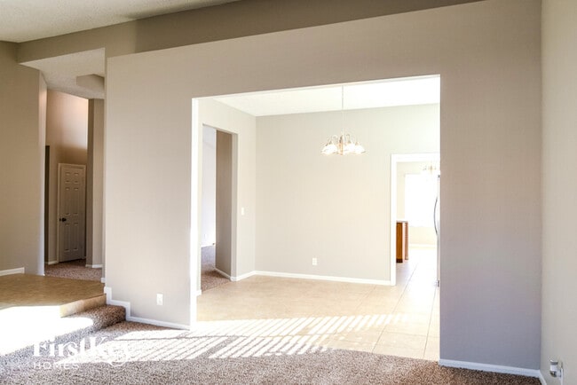 134 Arbor Way in Henderson, NV - Building Photo - Building Photo